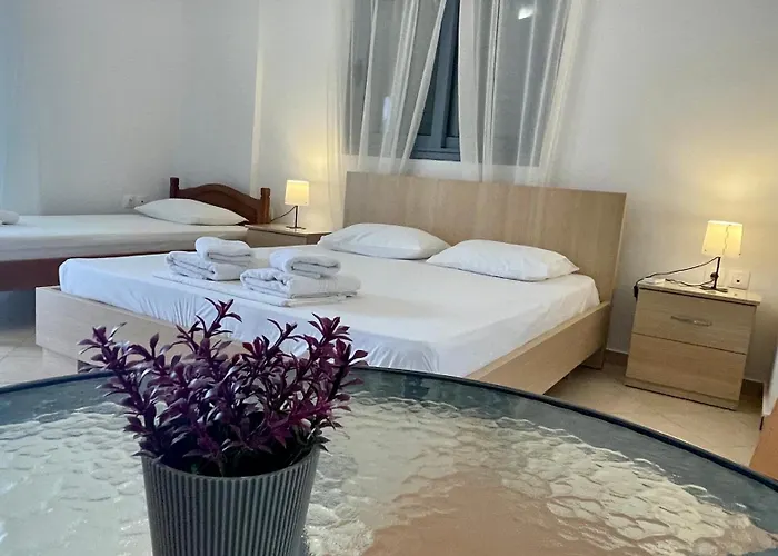 Tasos Rooms