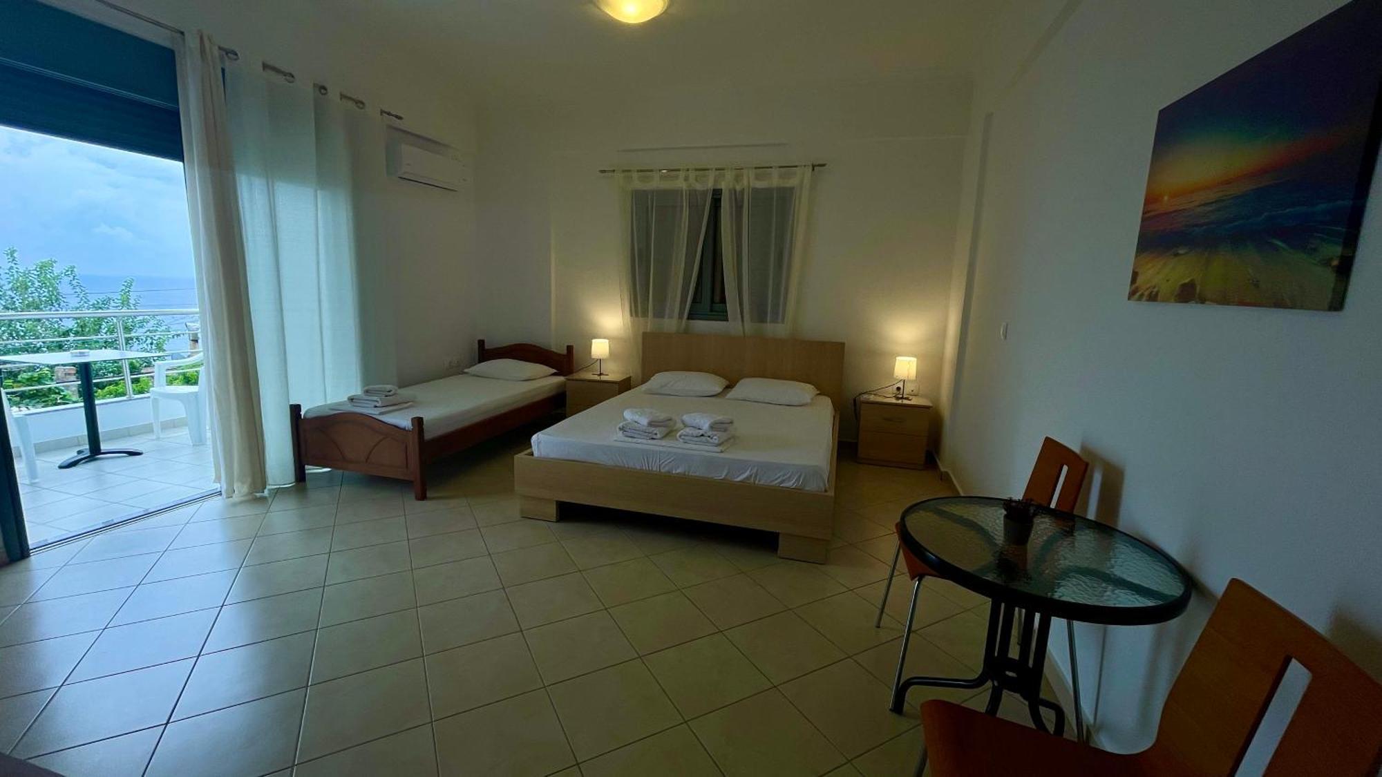 Guest house Tasos